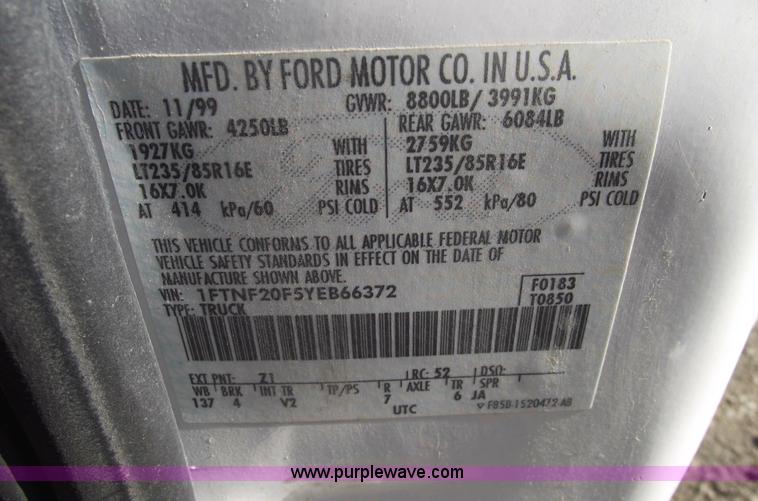 image for item 5436 2000 Ford F250 XL Super Duty pickup truck