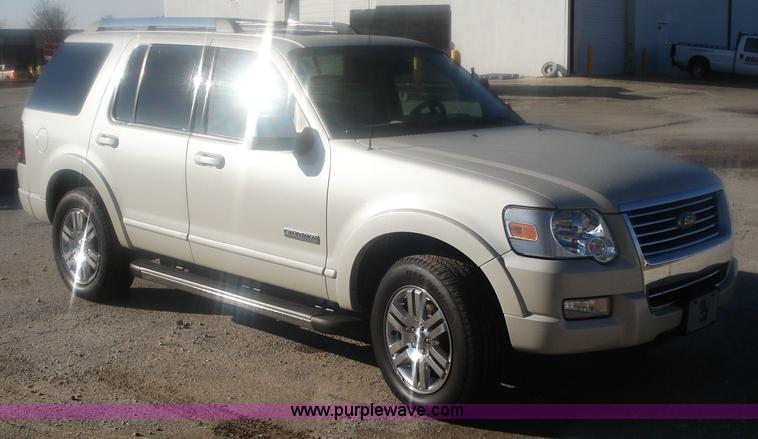 image for item 5997 2006 Ford Explorer Limited