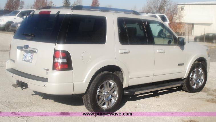 image for item 5997 2006 Ford Explorer Limited