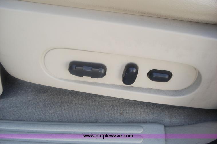 image for item 5997 2006 Ford Explorer Limited