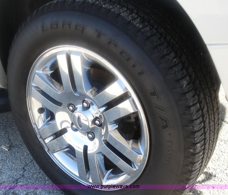 image for item 5997 2006 Ford Explorer Limited