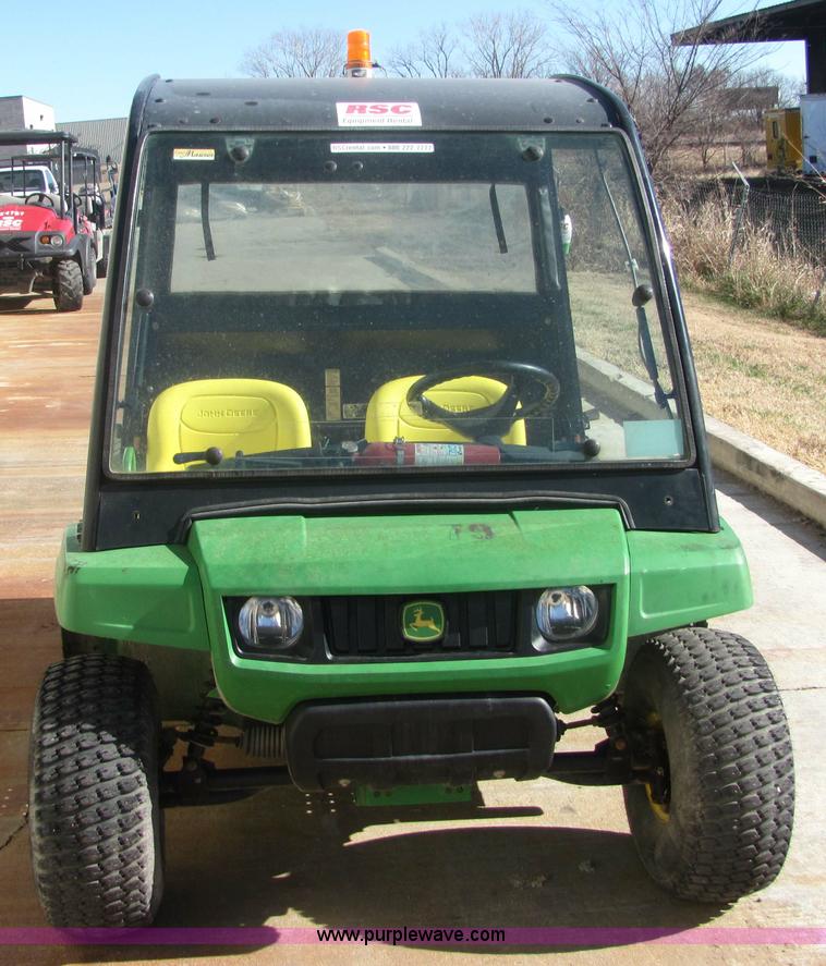 image for item 6754 John Deere Gator T5 utility vehicle