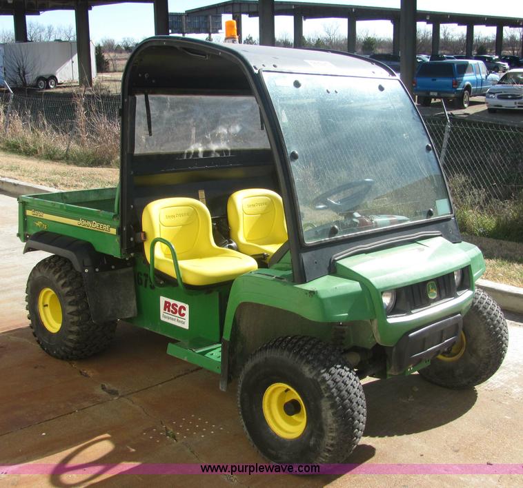 image for item 6754 John Deere Gator T5 utility vehicle