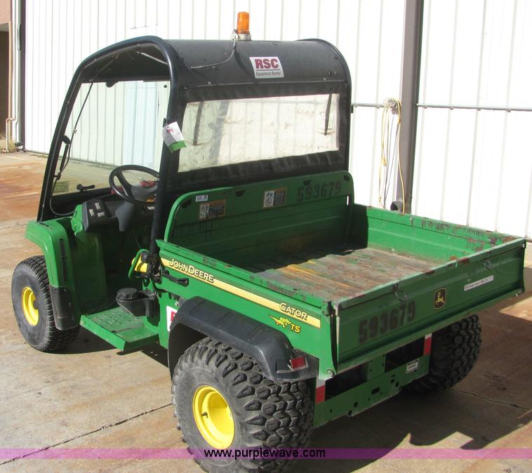image for item 6754 John Deere Gator T5 utility vehicle