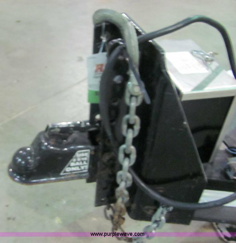 image for item 6755 2005 Towmaster 18' trailer