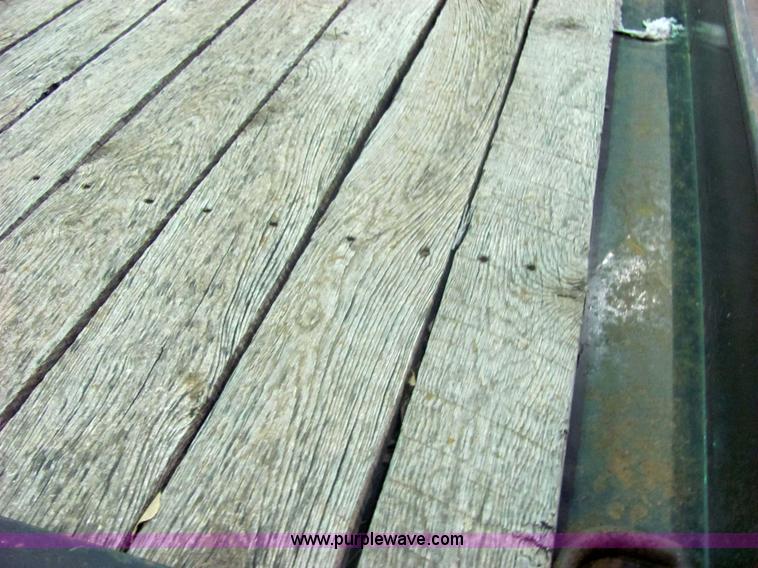 image for item 6755 2005 Towmaster 18' trailer