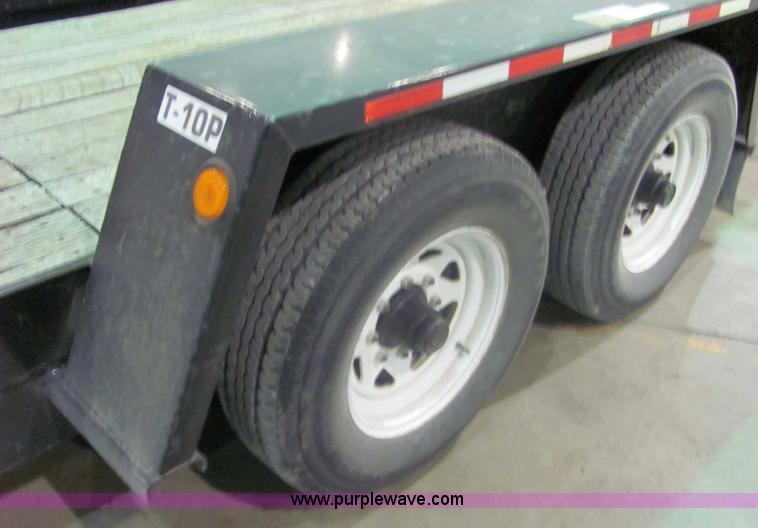 image for item 6755 2005 Towmaster 18' trailer