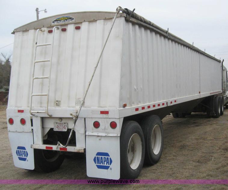 image for item 3037 2000 Jet 42' grain trailer