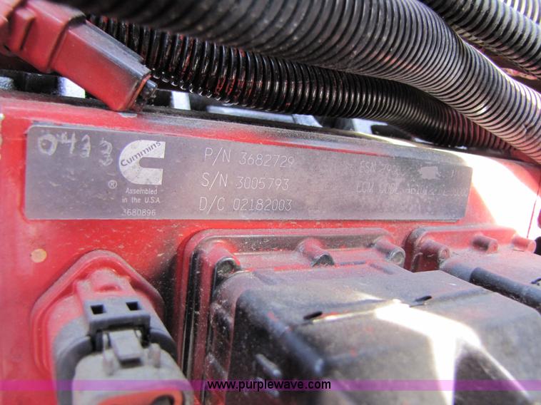 image for item 3636 2003 Peterbilt 387 semi truck