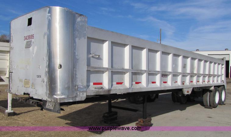 image for item 3640 1992 East 39' aluminum end dump trailer