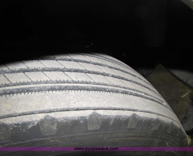 image for item 5313 1993 Freightliner FL12C