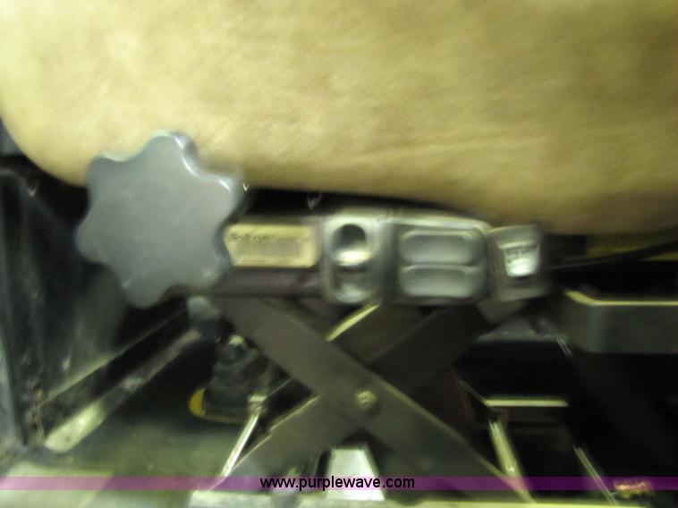 image for item 5313 1993 Freightliner FL12C