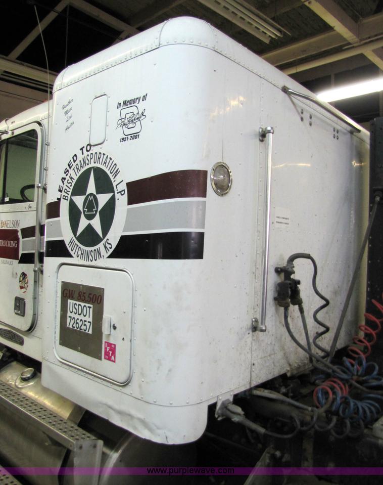 image for item 5313 1993 Freightliner FL12C