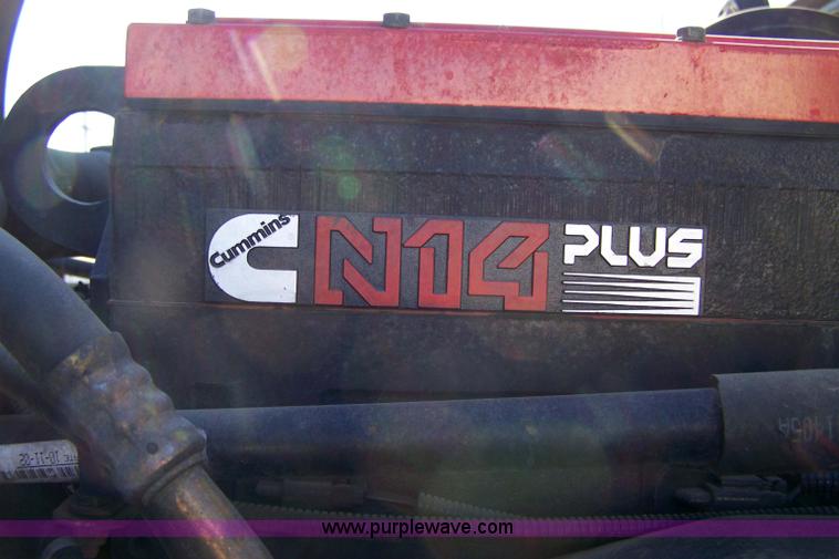 image for item 7500 2003 Freightliner Century Columbia 120 semi truck