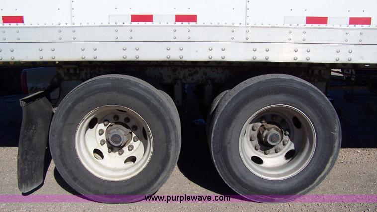 image for item 7501 2005 Lufkin 53' van trailer