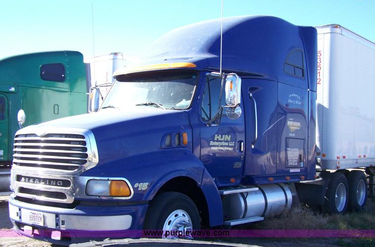image for item 7502 2002 Sterling ST9500 semi truck