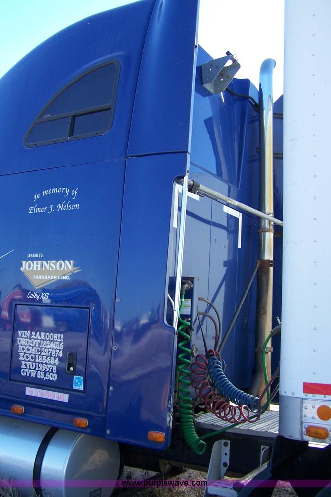 image for item 7502 2002 Sterling ST9500 semi truck