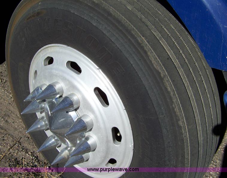 image for item 7502 2002 Sterling ST9500 semi truck