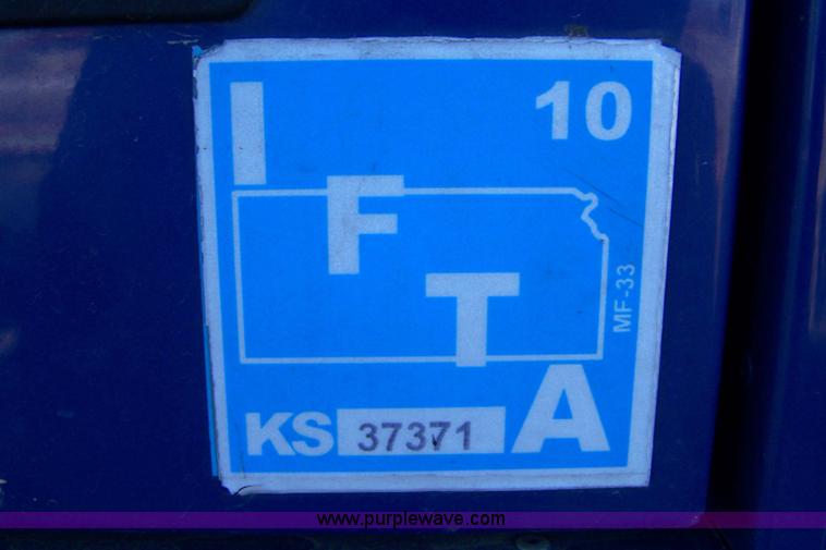 image for item 7502 2002 Sterling ST9500 semi truck