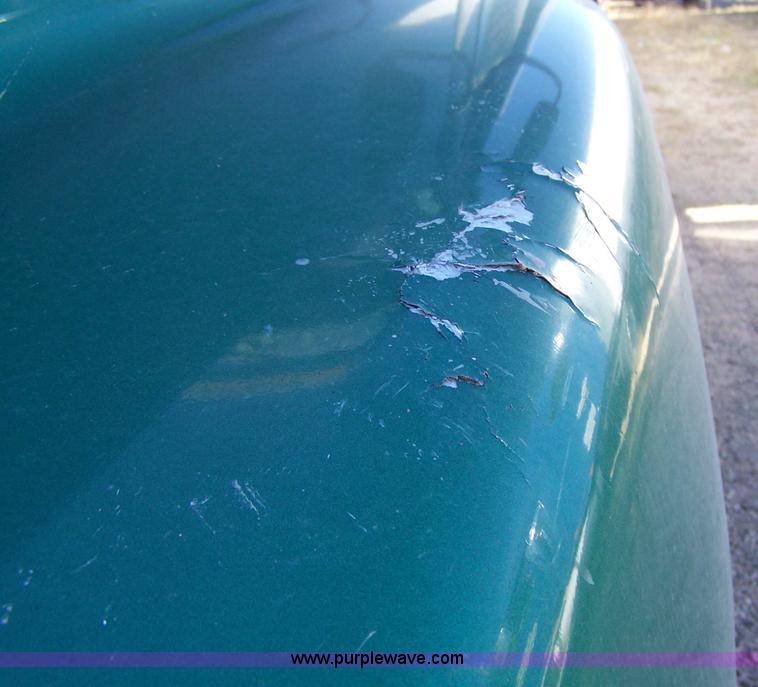 image for item 7504 2003 Freightliner Century Class ST120 semi truck