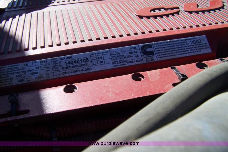 image for item 7504 2003 Freightliner Century Class ST120 semi truck