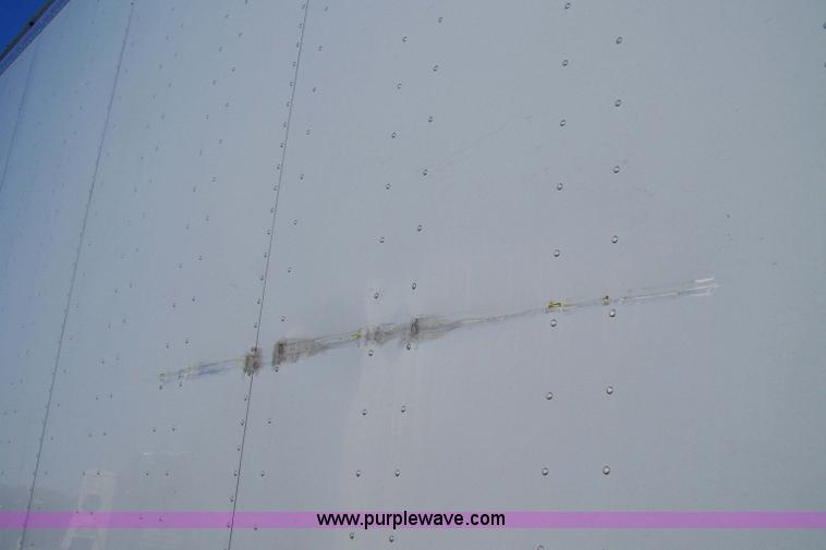 image for item 7505 2005 Lufkin 53' van trailer