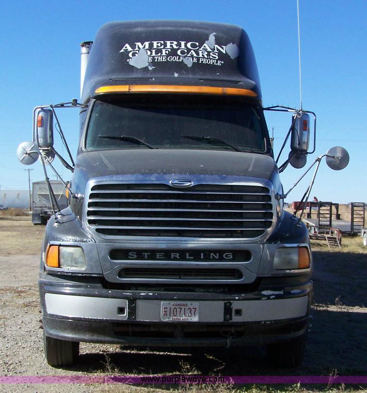 image for item 7506 2001 Sterling ST9500 semi truck