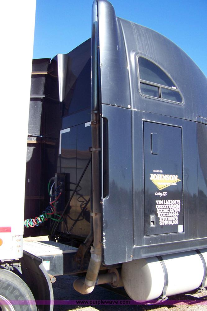 image for item 7506 2001 Sterling ST9500 semi truck