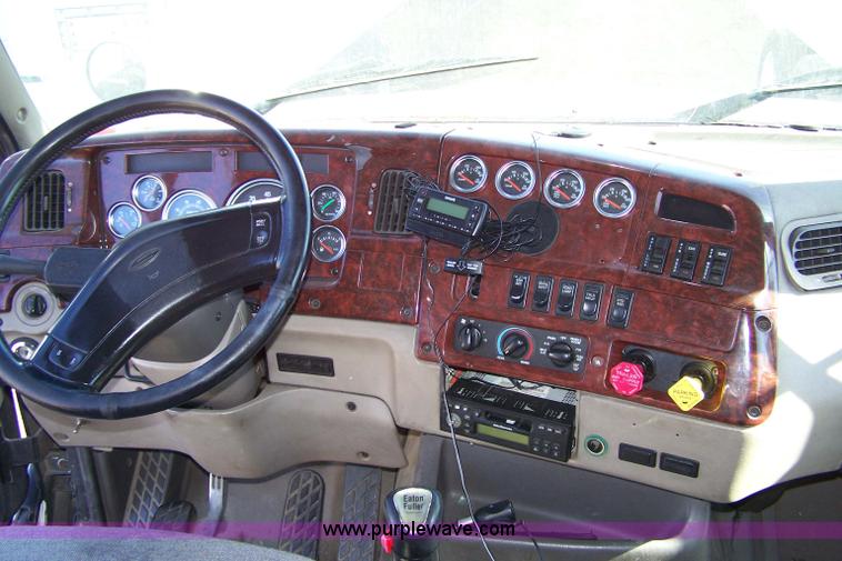 image for item 7506 2001 Sterling ST9500 semi truck