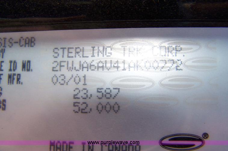 image for item 7506 2001 Sterling ST9500 semi truck