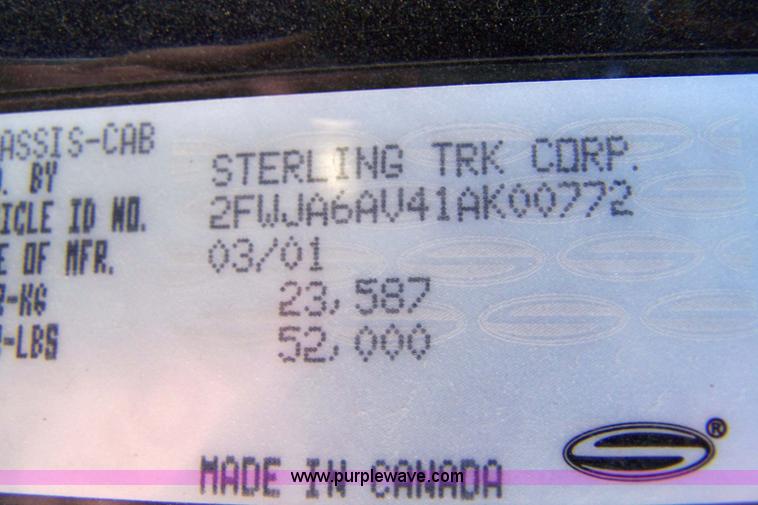 image for item 7506 2001 Sterling ST9500 semi truck