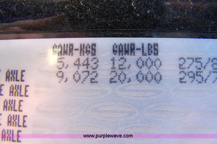 image for item 7506 2001 Sterling ST9500 semi truck