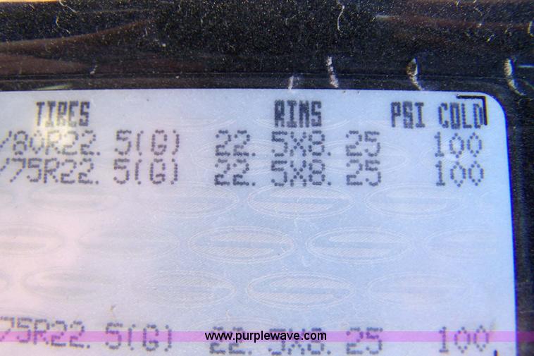 image for item 7506 2001 Sterling ST9500 semi truck