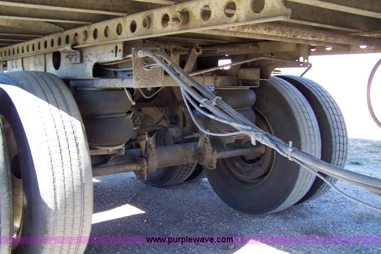 image for item 7507 2006 Lufkin 53' van trailer