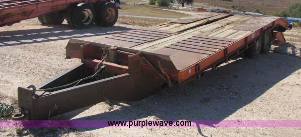 image for item 8294 1989 Bruton trailer