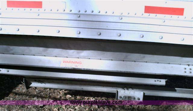 image for item 1000 1999 Timpte 40' grain trailer