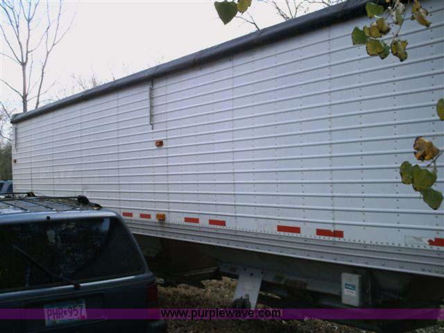 image for item 1000 1999 Timpte 40' grain trailer