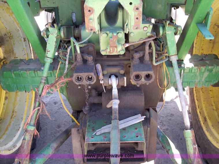 image for item 1001 1968 John Deere 4020 tractor