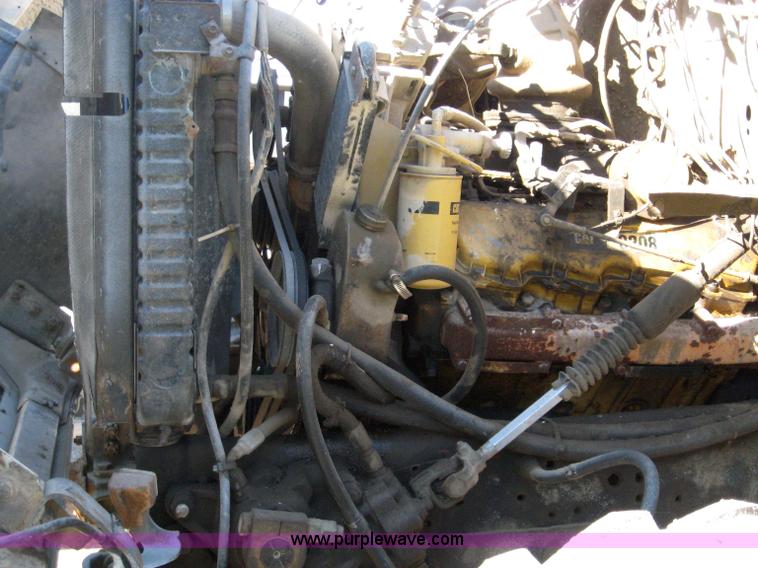 image for item 1702 1984 Ford 8000 spreader truck