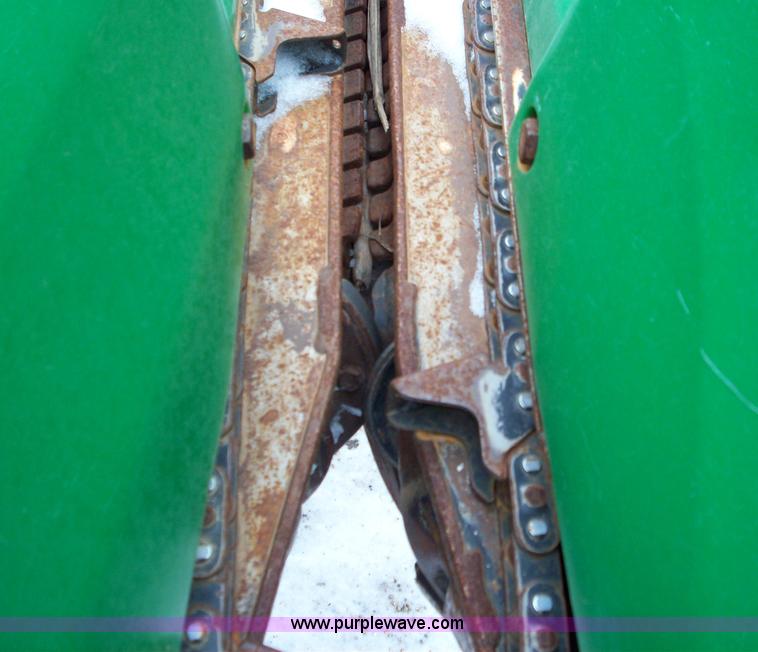 image for item 1712 2003 Geringhoff Rota-Disc corn head