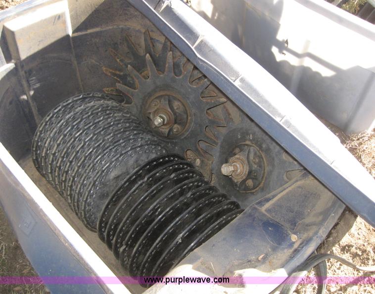 image for item 3040 John Deere 7200 conservation planter