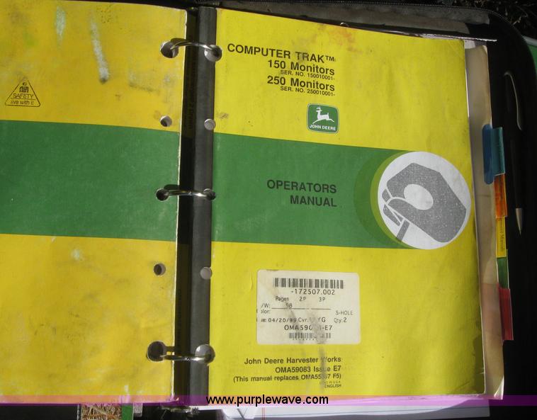 image for item 3040 John Deere 7200 conservation planter