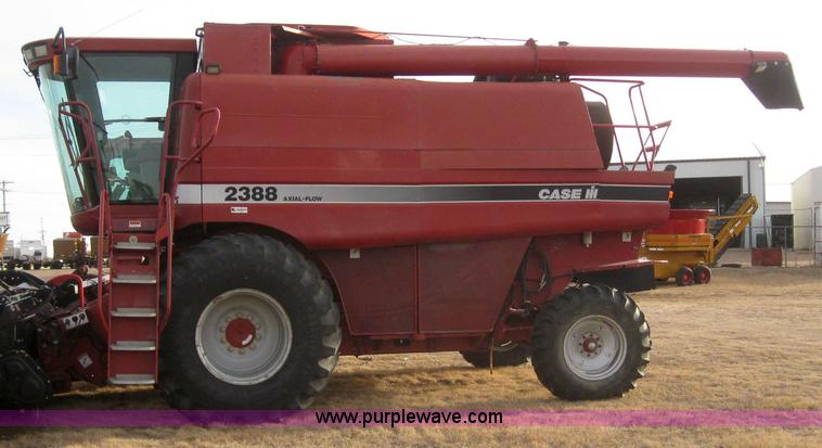 image for item 3243 1998 Case IH 2388 combine