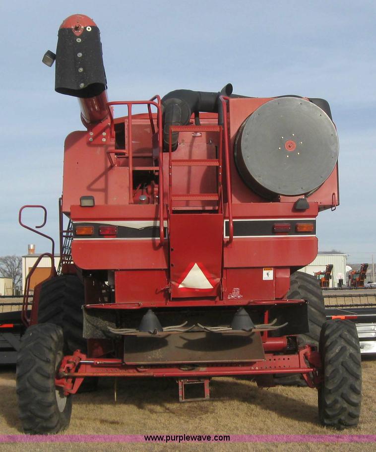 image for item 3243 1998 Case IH 2388 combine