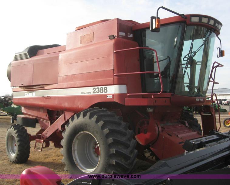 image for item 3243 1998 Case IH 2388 combine