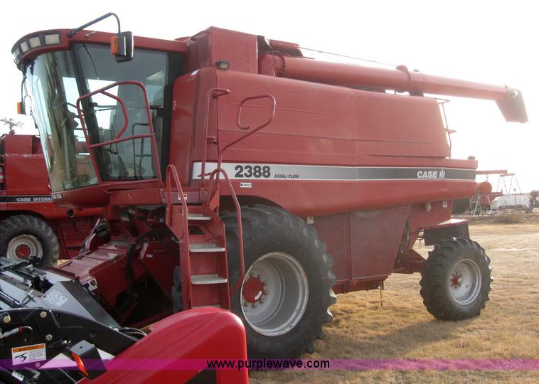 image for item 3243 1998 Case IH 2388 combine