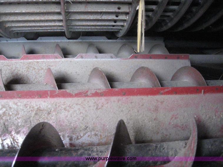 image for item 3243 1998 Case IH 2388 combine