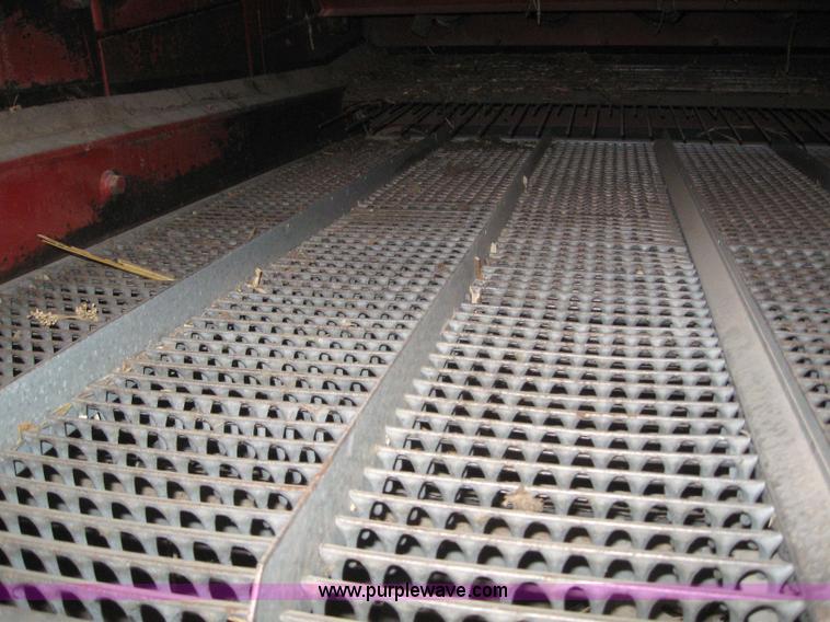 image for item 3243 1998 Case IH 2388 combine