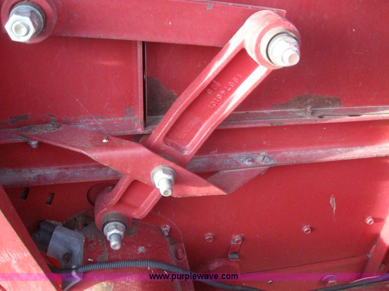 image for item 3243 1998 Case IH 2388 combine