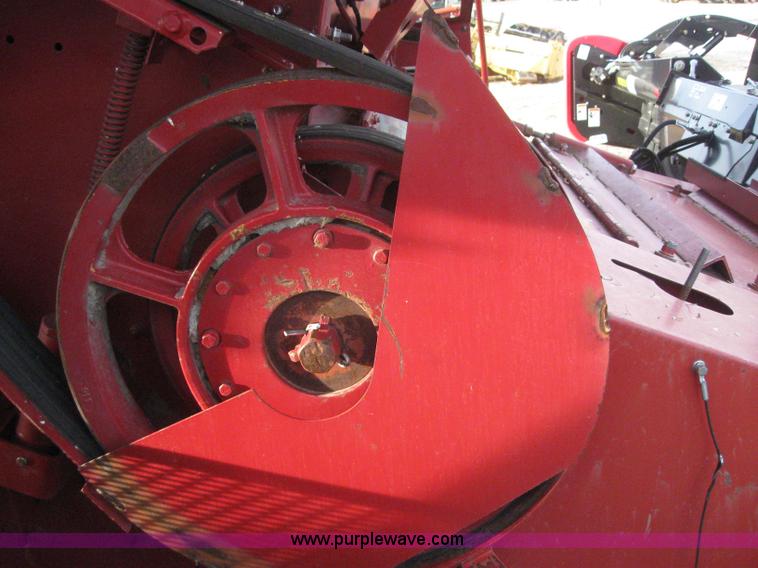 image for item 3243 1998 Case IH 2388 combine